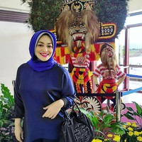 Selain makan makanan sehat, Hughes selalu mengingatkan semua orang untuk selalu berpikir positif dan bersyukur. Karena hal itu akan membuat tubuh menjadi lebih sehat. Foto: Instagram/Hughes.Dewi