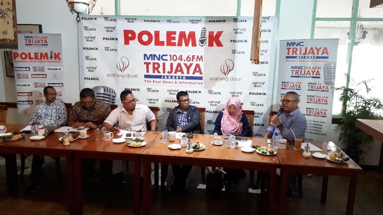 KPU: Harusnya Calon Kepala Daerah Tersangka KPK Didiskualifikasi KPU: Harusnya Calon Kepala Daerah Tersangka KPK Didiskualifikasi
