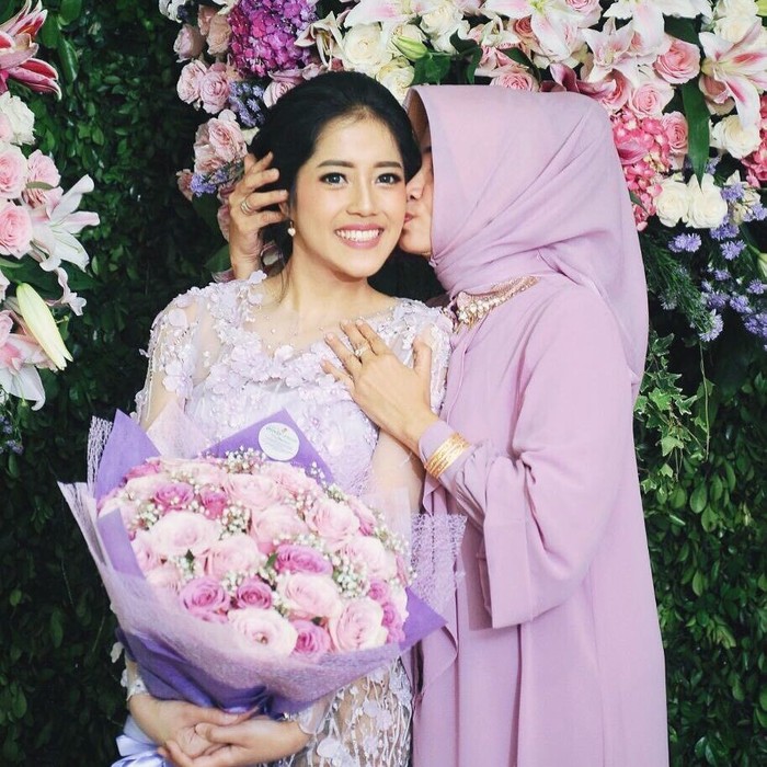 Porno mini video va rasmlar