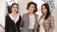Kalau ini kebersamaan Nagita Slavina bersama dengan Shandy Aulia dan Ayu Dewi. Foto: Instagram