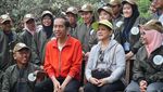 Foto: Berjaket Merah, Jokowi Bareng Iriana Olahraga Pagi di Sydney