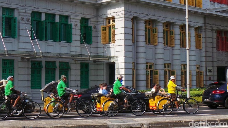 Tak Cuma Jakarta, Becak Juga Ada di Singapura Loh Tak Cuma Jakarta, Becak Juga Ada di Singapura Loh