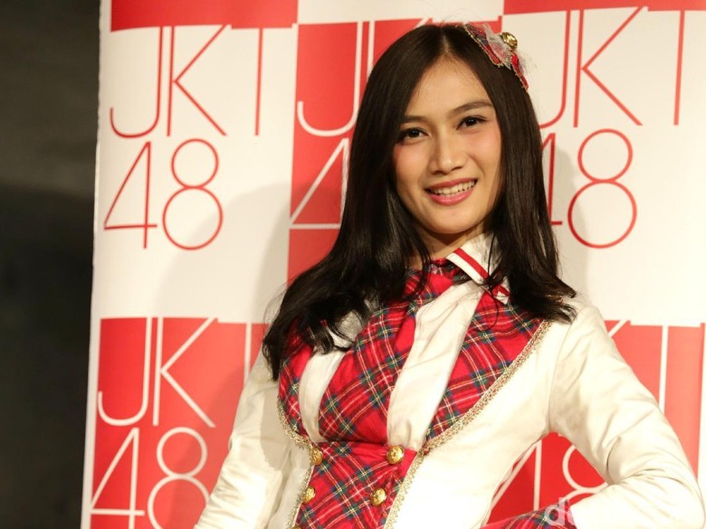Terkuak! Calon Suami Melody eks JKT48 Ternyata Mantan Pacar SMA Terkuak! Calon Suami Melody eks JKT48 Ternyata Mantan Pacar SMA