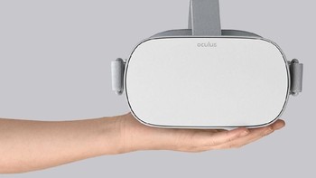 Menurut informasi yang beredar, headset dibekali dengan memori internal 32 GB dan mendukung lebih dari 1.000 aplikasi. Foto: VR and Fun