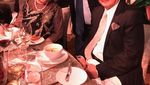 Intip Gaya Makan Pengacara Kondang Hotman Paris Lewat 12 Foto Ini