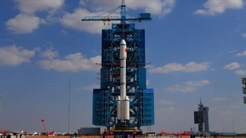 Tiangong-1 adalah komponen operasional pertama dari program Tiangong, di mana bertujuan untuk menempatkan stasiun modular lebih besar ke orbit. Foto: Getty Images