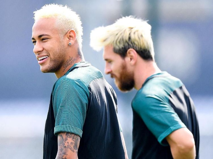 Rupa-Rupa Gaya Rambut Neymar: Mohawk, Blonde, hingga Gimbal