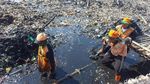 Foto: Bersihkan Sampah itu Berat, Jangan Asal Buang Lagi Ya