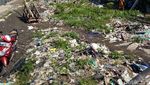 Foto: Pantai Marunda yang Penuh Sampah