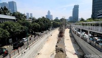 Proyek jalan bawah tanah tersebut terbentang sejauh 855 meter.