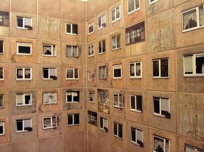 Dekor Unik Toilet Ini Bikin Betah Nongkrong