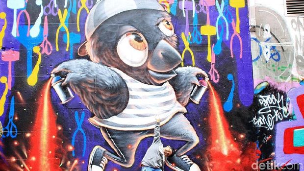 Wisatawan yang asyik berfoto (Randy/detikTravel)