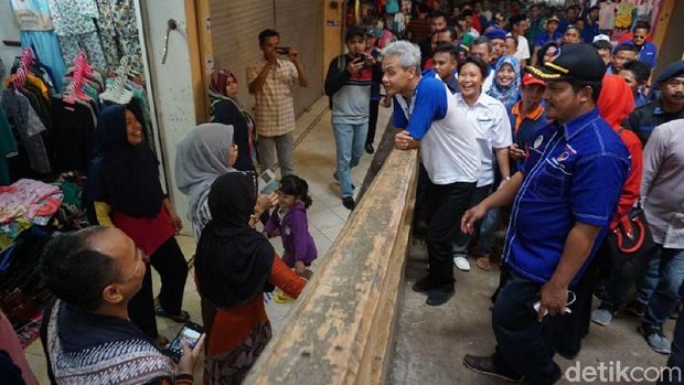 Ditolak Salaman, Ganjar Sebut Panwas Jepara Memutus Silaturahmi