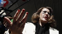 Dalam wawancara khusus dengan wartawan senior CNN, Christiane Amanpour, pada 2017 lalu, Sobchak menegaskan niatnya untuk menjadi Presiden Rusia dengan menyebut diri sebagai penantang sistem. Foto: Maxim Shemetov/Reuters