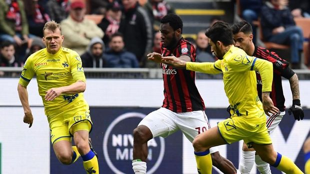 Franck Kessie gagal menambah keunggulan untuk Milan setelah eksekusi penaltinya gagal.