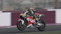 Pebalap LCR Cal Crutchlow menempati posisi keempat dengan selisih 0,185 dari Petrucci. Qatar tampak cukup tricky bagi pebalap Inggris itu karena dua kali retired dalam dua musim terakhir. (Foto: Mirco Lazzari gp/Getty Images)