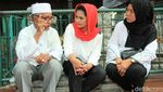 Wisata Religi ke Makam Wali Songo