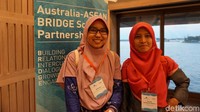 Apply dulu, BRIDGE menawarkan sekolah mana aja. Jadi seleksi sekolah dulu baru sekolah diminta pilih 4 guru dan disaring melakui seleksi tes dan wawancara jadi 2 orang, kata Ida Marlina guru asal Kalimantan Barat.