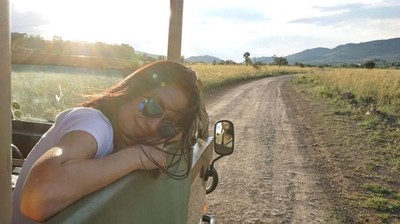 Foto: Liburan Seru Sophia Latjuba di Afrika Selatan