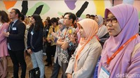 Beberapa di antara mereka datang menggunakan baju adat masing-masing. Para guru ini datang dari negara Indonesia, Thailand, Filipina, Myanmar, Malaysia, Laos, Kamboja, Brunei Darussalam, Singapura dan Vietnam.