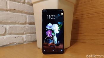 Sebagaimana bocoran dalam iklannya, Vivo V9 bakal dipoles dengan desain FullView Display. Foto: detikINET/Moch Prima Fauzi
