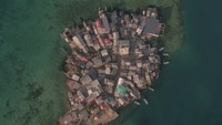 BBC Travel menulis, kalau Santa Cruz del Islote di Kolombia yang dinilai sebagai pulau terpadat di dunia (Natalia Guerrero/BBC Travel)