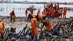 Foto: Lautan Sampah Teluk Jakarta di Hari Ketiga Pembersihan