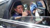 Fahri melaporkan Sohibul atas dugaan Pasal Pasal 27 ayat (3) dan atau Pasal 45 ayat (3) UU ITE, Pasal 310 dan 311 KUHP tentang fitnah dan pencemaran nama baik.