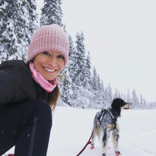 Wanita kelahiran Spanyol 40 tahun itu menjalani hari-harinya sebagai ibu rumah tangga biasa. Kini ia memiliki gaya hidup sehat dan memiliki blog pribadi tentang kehidupan keluarga.  Foto: Instagram