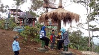 Di dalamnya, ada juga beberapa atraksi yang harus membayar ekstra. Kisarannya mulai Rp 10-15 ribu saja (Eko/detikTravel)