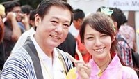 Bersama sang putri tercinta, Ayumi. Foto: Instagram