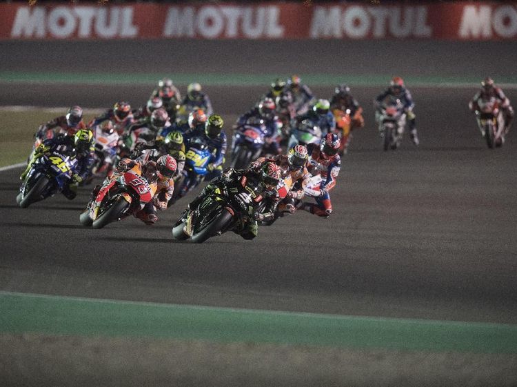 Foto: Dovizioso Menangi MotoGP Qatar yang Ketat