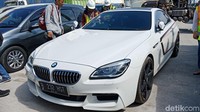 Kalau ini, BMW 640i dengan pelat nomor polisi B 232 HST (Foto: Eva Safitri/detikcom)