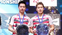 Dengan kemenangan ini, Kevin/Marcus sukses mempertahankan gelar yang mereka raih tahun lalu. Foto: dok. Humas PBSI