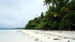 Pantai dengan Pasir Terhalus Sedunia Ada di Indonesia