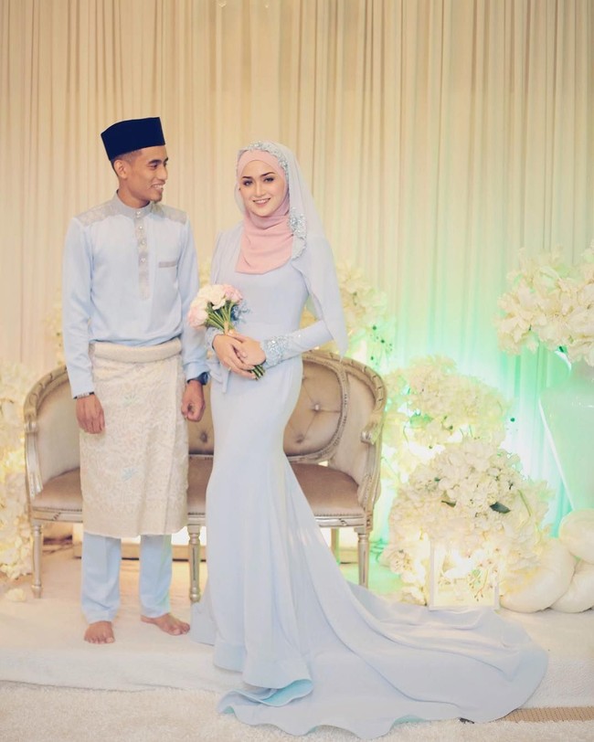 Hafiz Syahrin juga sedang jadi pembicaraan karena jadi pembalap Malaysia pertama yang tampil seminggu penuh di MotoGP musim ini. Ia jadi pembalap Monster Yamaha Tech3 untuk MotoGP musim 2018, mengisi tempat yang ditinggalkan Jonas Folger. Foto: Instagram Suzana Manaf