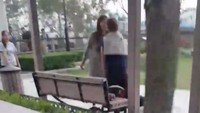 Perempuan tersebut juga meminta menghubungi majikan si pembantu (Foto: Dok. Facebook Mel C Santiago via ABS-CBN News)