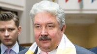 Sergei Baburin (59). Kandidat dari Russian All-Peoples Union. Dia pertama kali terpilih menjadi anggota Duma pada 1993 namun gagal terpilih kembali sebagai kandidat Komunis pada 2016. Baburin menentang pembubaran Uni Soviet pada tahun 1991.  (Foto: Dok. Facebook Baburin via BBC)