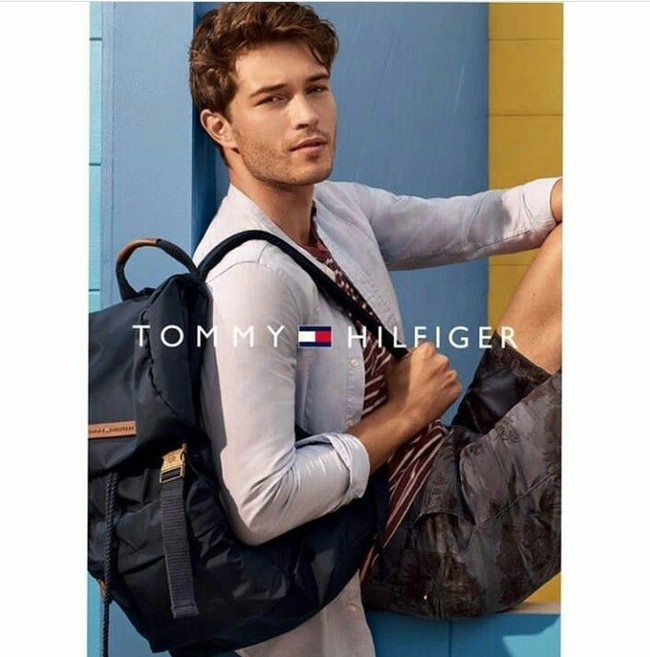 Inilah penampilan Chico untuk iklan Tommy Hilfiger. (Foto: Instagram)