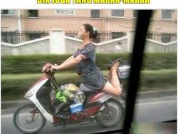 Meme Kocak Cewek Selalu Benar