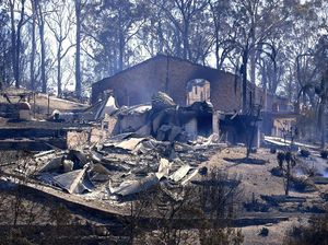 Foto: Dipicu Petir, Begini Parahnya Kebakaran Hutan Australia