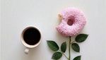 Apa Kabar Nafa Urbach? Ini 10 Pose Manisnya Bersama Makanan