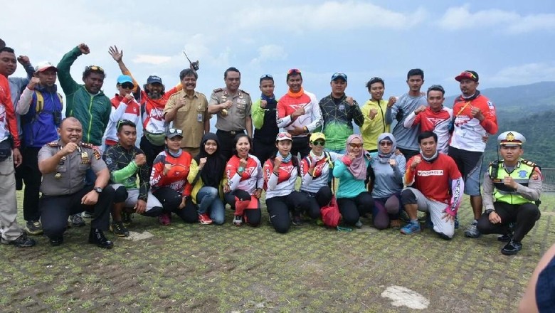 Wakapolri Cek Venue Paralayang untuk Asian Games di Puncak Wakapolri Cek Venue Paralayang untuk Asian Games di Puncak