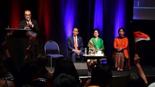Dubes RI untuk Selandia Baru Tantowi Yahya bicara dalam forum saat kedatangan Presiden Jokowi