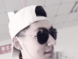 Jadi Viral, Petugas Bandara Tampan Mirip Song Joong Ki Malah Dipotong Gaji