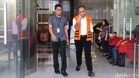 Penyidik mendalami peran Marianus memenangkan kontraktor penyuapnya di sejumlah tender.