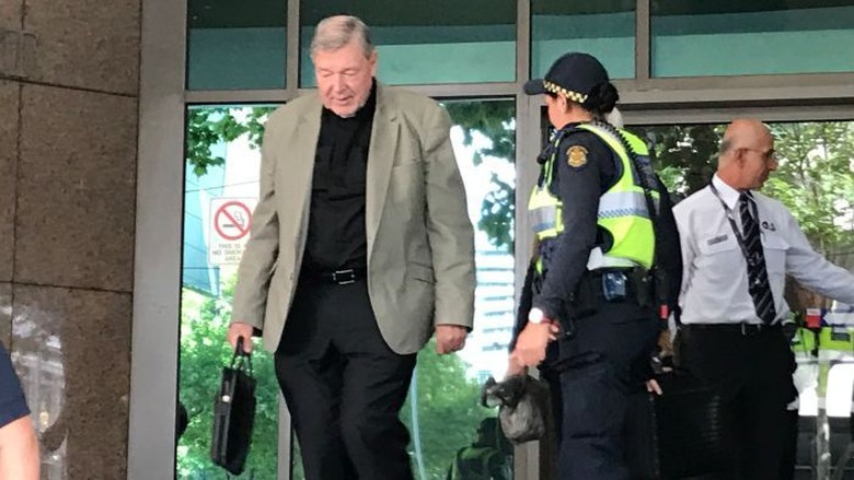 Pelapor Mengaku Dilecehkan Kardinal George Pell di Kolam Renang Pelapor Mengaku Dilecehkan Kardinal George Pell di Kolam Renang
