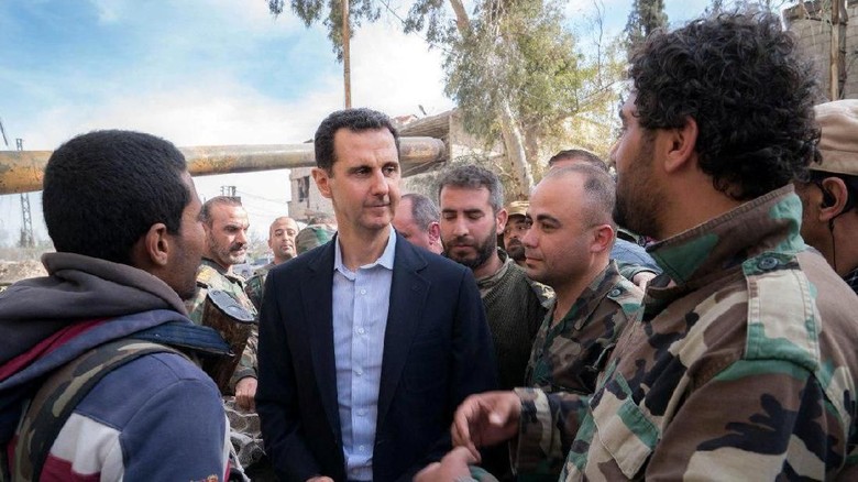 Lontarkan Kata Kasar Dengan Menyebut "Binatang"oleh Trump, Ini Tanggapan Assad 'Makjlebb'...! Lontarkan Kata Kasar Dengan Menyebut "Binatang"oleh Trump, Ini Tanggapan Assad 'Makjlebb'...!