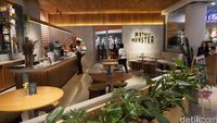 Restoran Mother Monster di Plaza Indonesia, Jakarta Pusat. 