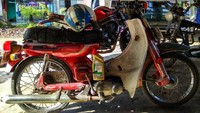 Yamaha V80 yang dikendarai Pondra Sabtudian Wibowo ini merupakan peninggalan almarhum ayahnya. Foto: Twitter
